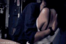 【天气女孩】音乐MV 信息量好大!-GIF发源地