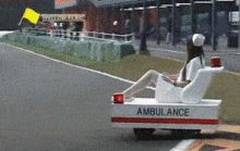 老司机快来啊 一车难求啊-GIF发源地