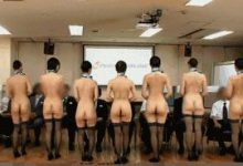 邪恶gif动态图:大波宝贝宽衣解带终不悔 全过程邪恶动态图片出处-GIF发源地