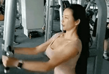 求出处 小姐姐名字-GIF发源地