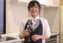 美女喝酒-GIF发源地