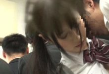 求出处找了一年的 高抬贵手双马尾电车-GIF发源地